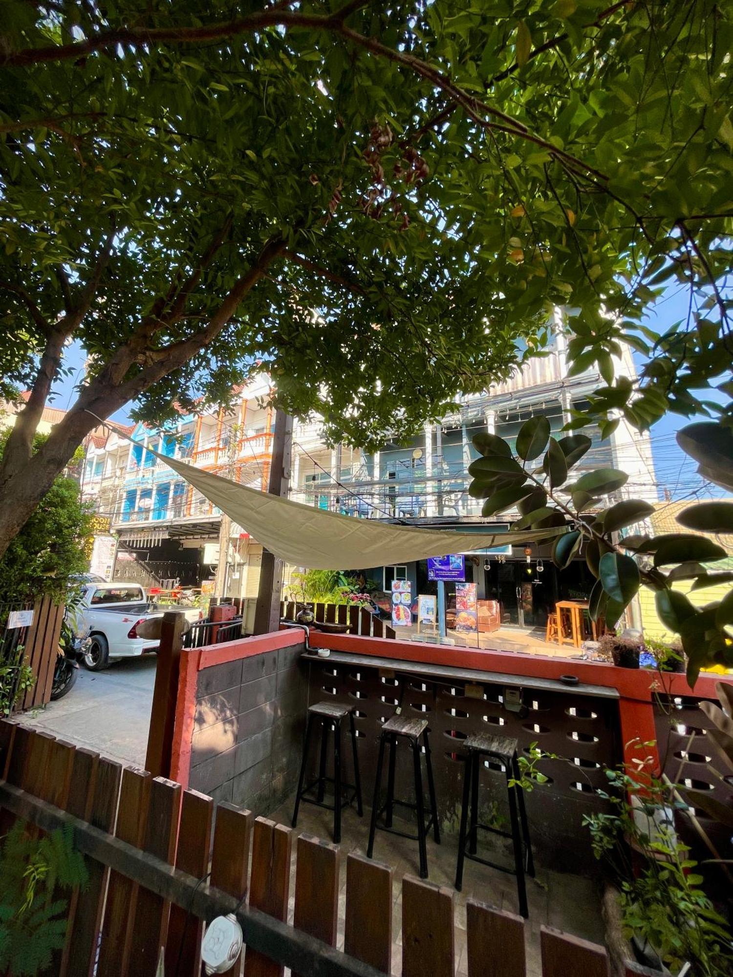肯拉亚广场酒店 清莱 外观 照片